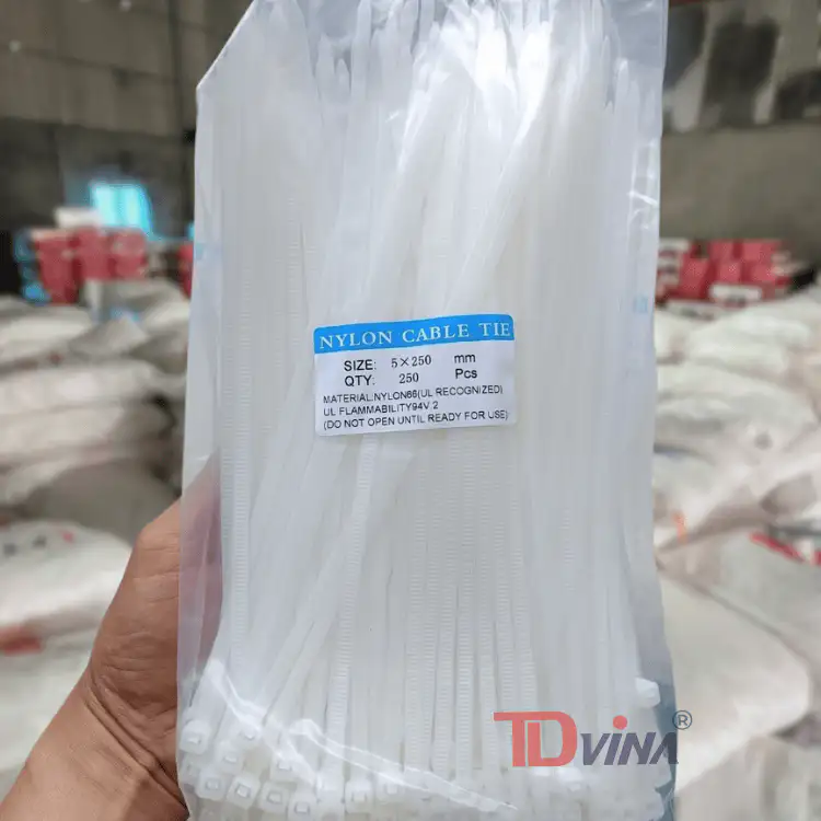 Dây Thít Nhựa – Dây Rút Nhựa – Dây Lạt Nhựa