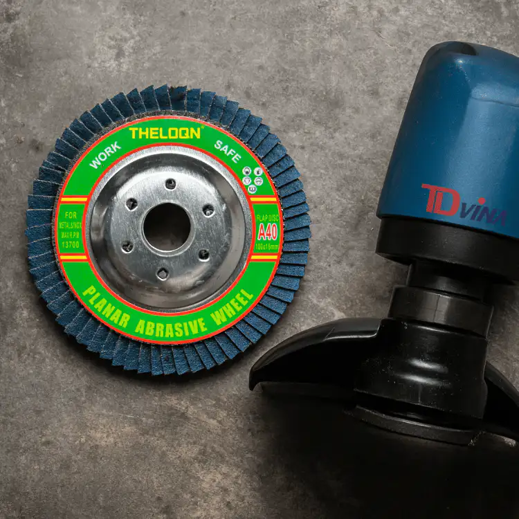 Nhám Xếp Tròn Xanh Nắp Sắt